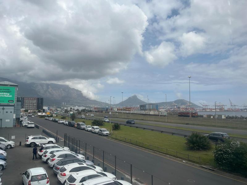 To Let Commercial Property for Rent in Paarden Eiland Western Cape